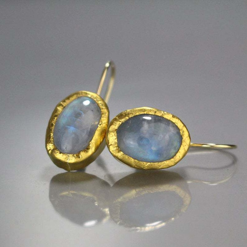 Fashion Gold Metal Natural Moonstone Earrings for Women Luxury Jewelry Small Cute Oval Dangle Earrings Pendientes Mujer Z3D391