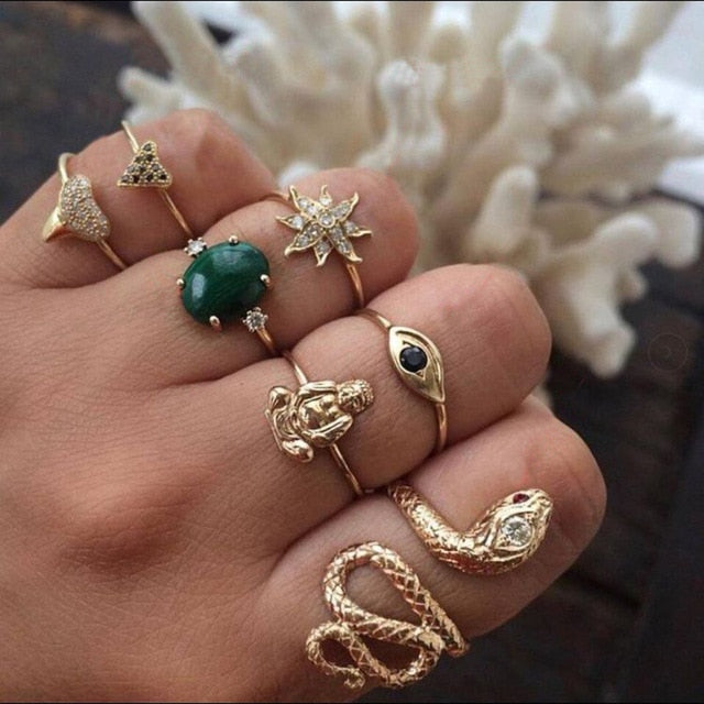 KMVEXO 10Pcs/Set Vintage Boho Snake Crystal Finger Rings Set Punk Bohemian Buddha Statue Stone Ring for Women Party Jewelry Gift