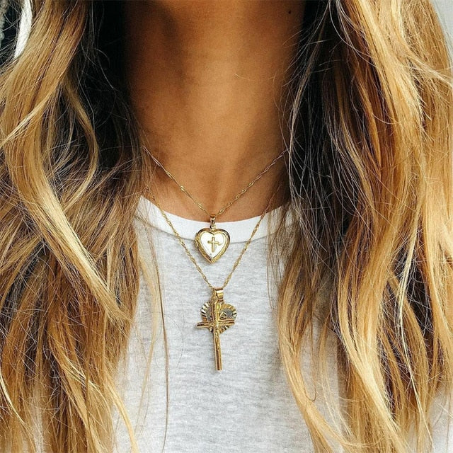 Bohemian Fashion Moon Circle Map Pendant Necklace for Women Jewelry Earth Choker Multilayer Bijoux Collares Mujer Collier Femme