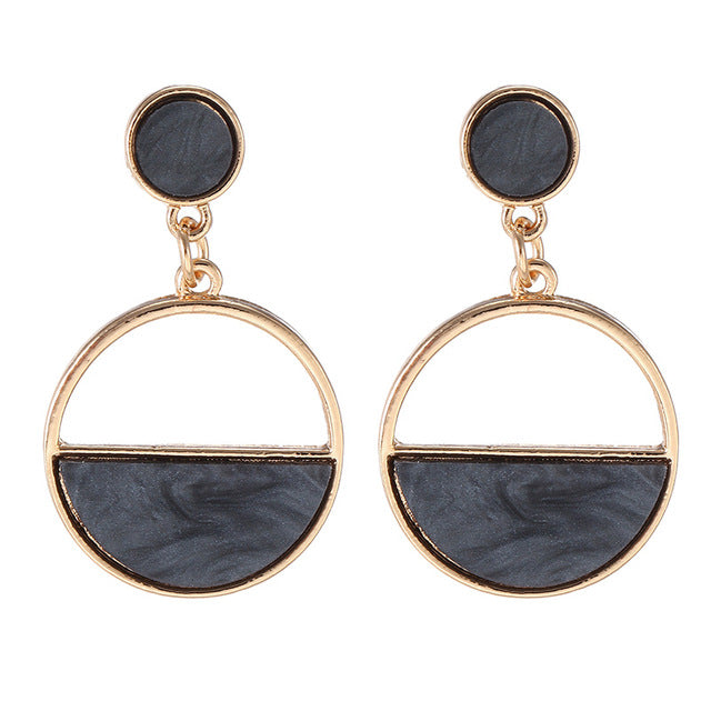 2019 nuevos pendientes de mujer de Color Metal Simple encanto hueco geométrico colgante pendientes adecuado para el regalo de amante de la joyería de invierno