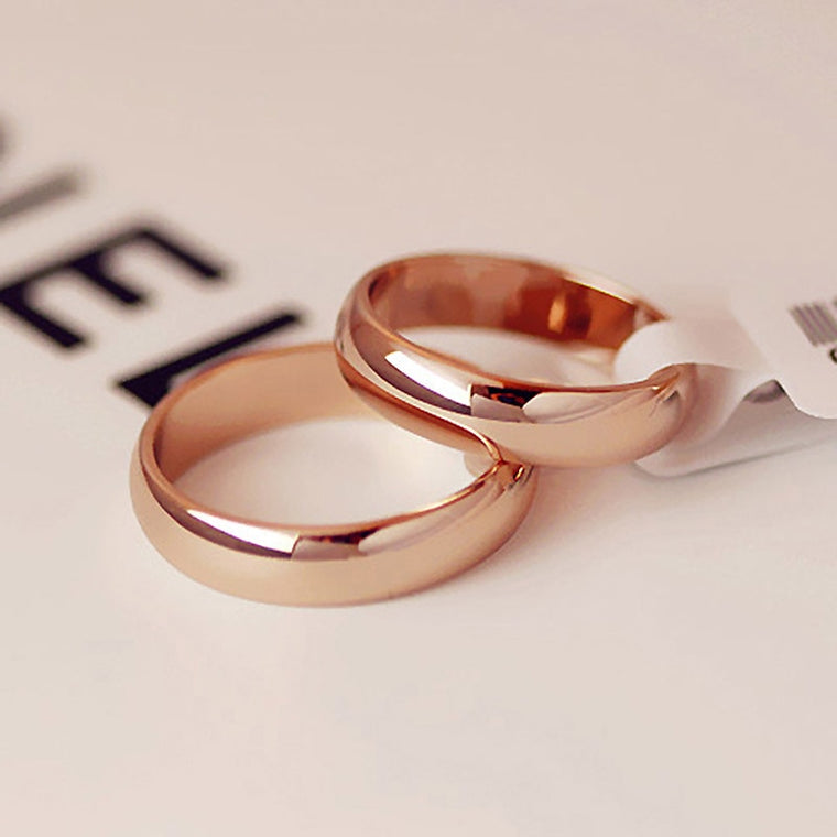 عالية الجودة 4 مللي متر خاتم بسيط بالجملة موضة خاتم الذهب الوردي الرجال والنساء الحصري زوجين خاتم الزواج