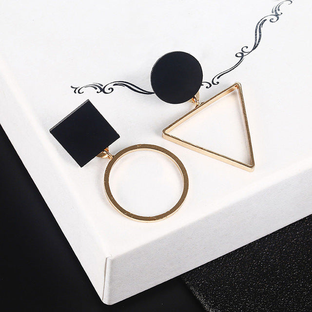 Pendientes coreanos de Circulo de diamantes de imitación geométrico asimétrico de pendiente largo a la moda nuevos pendientes de acrílico para mujer regalo fiesta boda